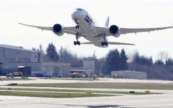 Boeing 787 takes to sky in first flight check