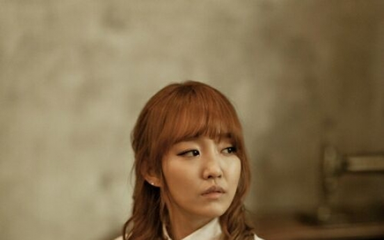 Younha to join world stars at women’s music festival