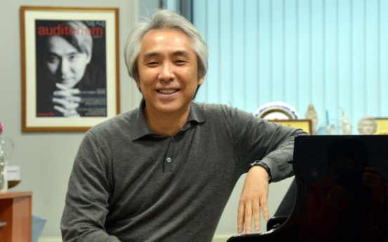 Pianist-maestro keeps heart for chamber music