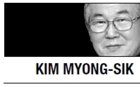 [Kim Myong-sik] What little we know about President Park