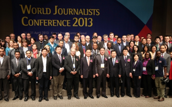 Journalists call for peace between two Koreas