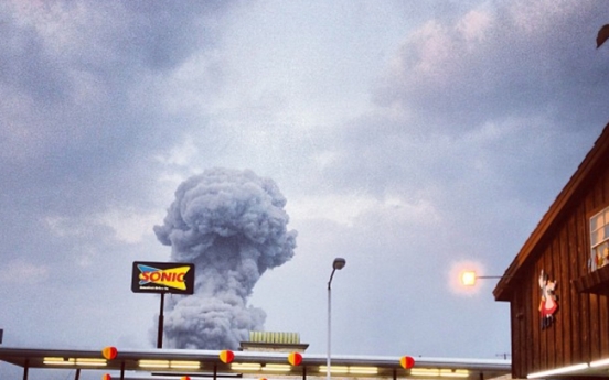 Texas fertilizer plant blast injures dozens