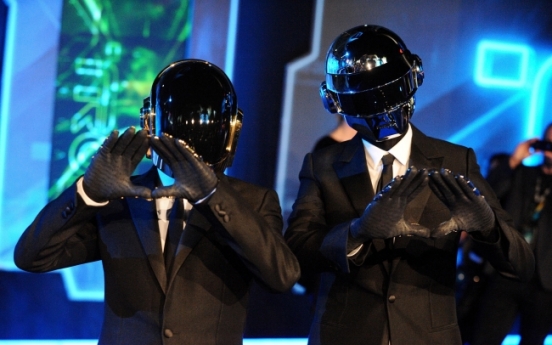 Daft Punk sets record on Spotify with ‘Get Lucky’