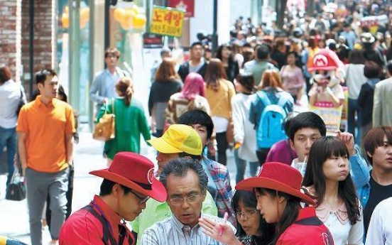 Sharp drop in Japanese visitors spells trouble for tourism sector