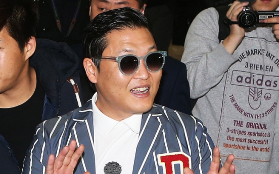 Psy heads off on U.S. promotional tour