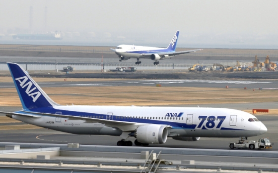 FAA says Boeing 787 can fly