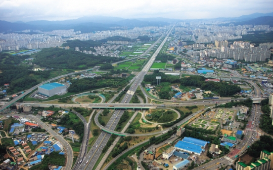 [Power Korea] Roads ― the arteries of development