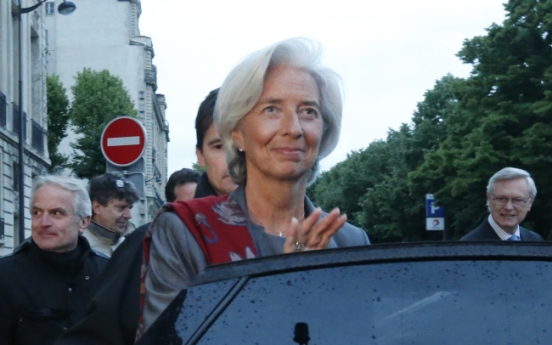 IMF chief avoids charges in French payout scandal