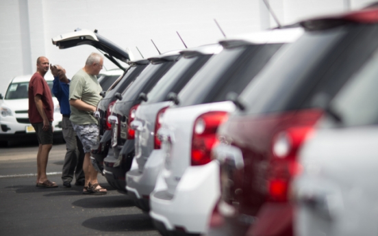 U.S. auto sales roar back in May