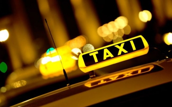 인신매매 두려워 택시에서 뛰어내린 40대 男