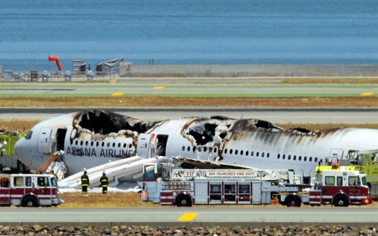 Two killed in Asiana jet crash at San Francisco airport