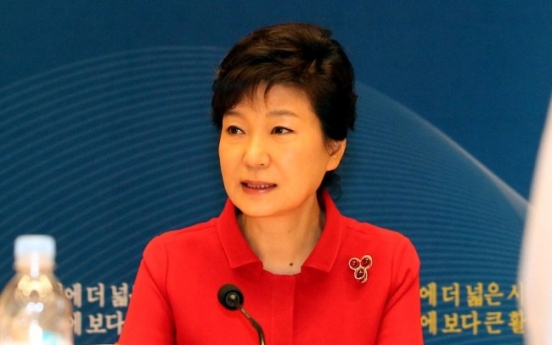 Park urges drastic regulatory reforms to boost economy