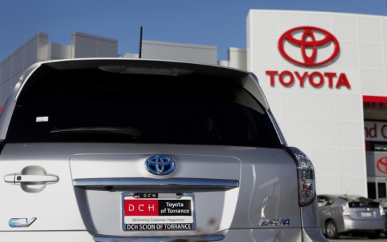 Toyota’s profits triple GM’s as Abe policies boosts exports