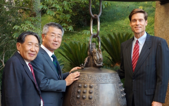 Bell wishing for peace in Korea rings in Los Angeles