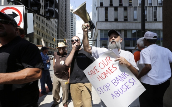 Creditors protest Detroit bankruptcy