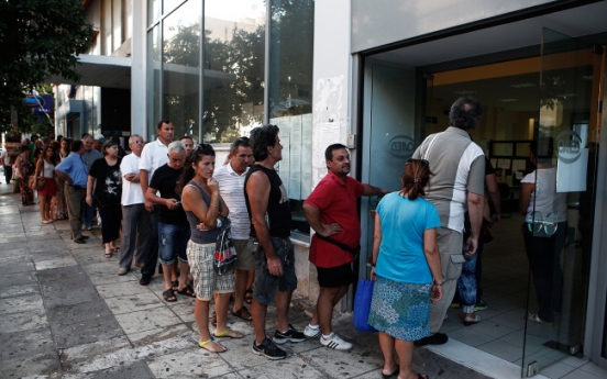 Greece eyes fresh aid, not austerity