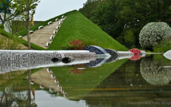 Korean mudflat-inspired garden finds permanent home in France