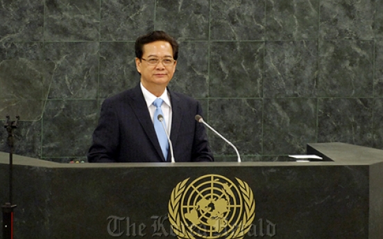 Vietnam’s prime minister draws attention from U.N. meeting