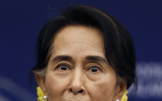 Suu Kyi finally gets EU Sakharov rights prize