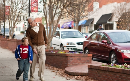 Johnny Knoxville shrugged off a lot on the way to being ‘Bad Grandpa’