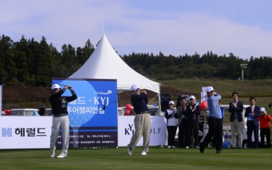 [Photo News] Tee off in Herald-KYJ Tour Campionship