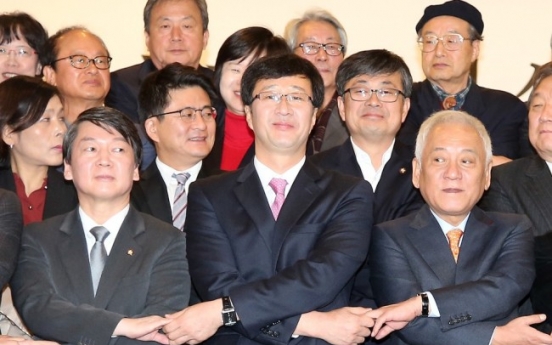 Rival parties raise stakes in NIS row