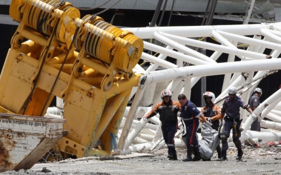 Brazil under pressure after venue collapse