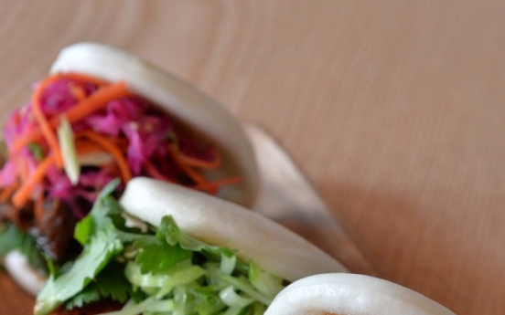 Left Coast puts the pow in bao