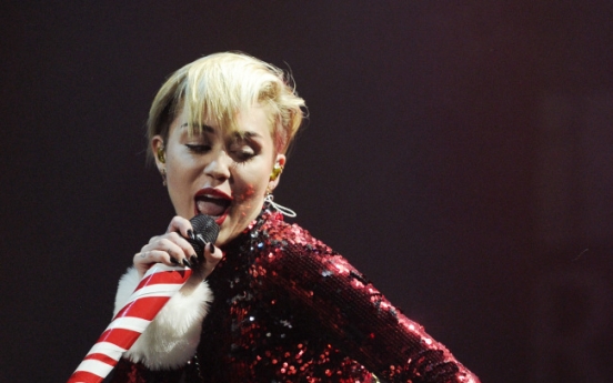 MTV picks Miley Cyrus as artist of the year