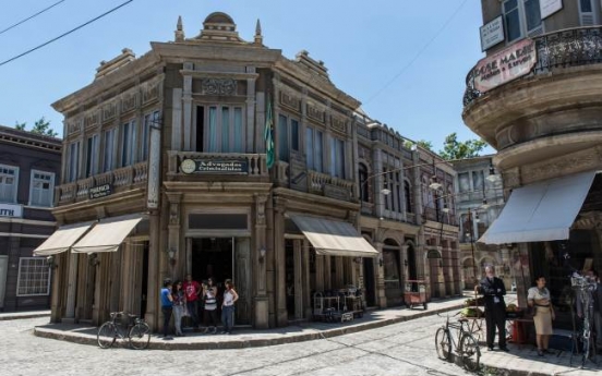 Brazil’s TV dream machine fueled by 7,000 people