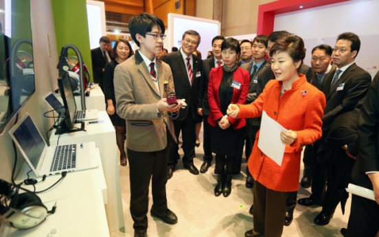 Park pledges efforts for creative economy