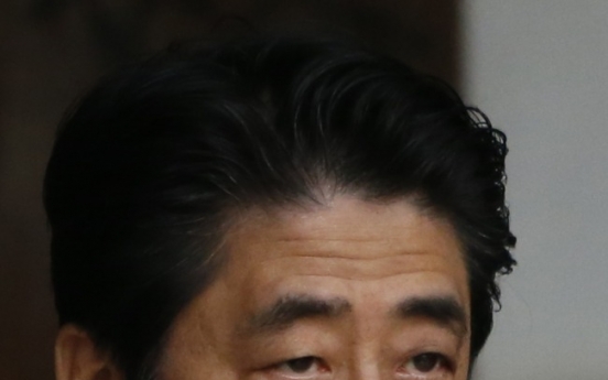 [Newsmaker] Abe’s gamble falters under criticism