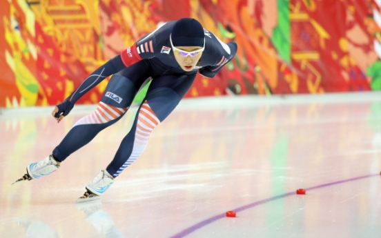 Speed skater Lee Sang-hwa poised for gold in women's 500 meters