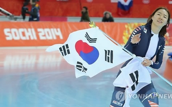 Lee Sang-hwa basks in media spotlight after her impressive race