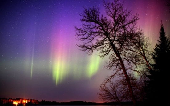 Aurora borealis: Trip the night fantastic