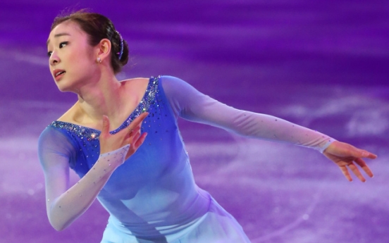 Kim Yu-na performs at Sochi gala skate