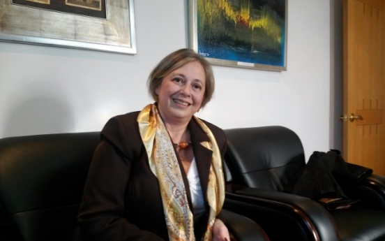 Uruguayan Ambassador Legnani encourages women to aim high