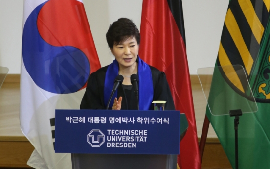 Park vows to expand aid to N.K., economic cooperation