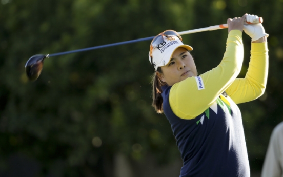 Feng takes early lead at Kraft Nabisco