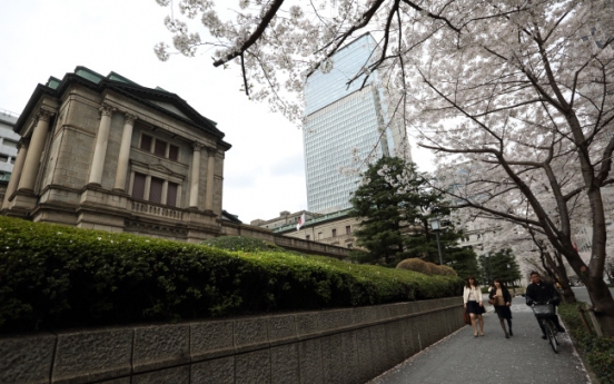 BOJ refrains from boosting stimulus