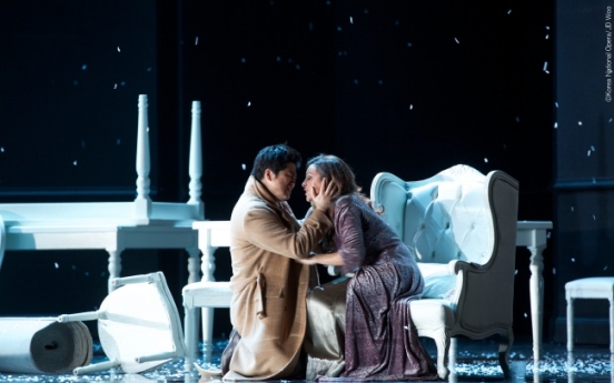 [Herald Review] KNO’s ‘La Traviata’ brilliantly produced, vividly sung