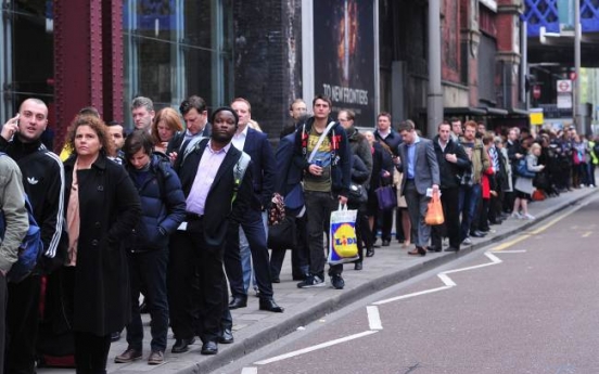 48-hour tube strike forces Londoners overground