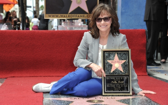 Oscar-winner Sally Field gets Hollywood star