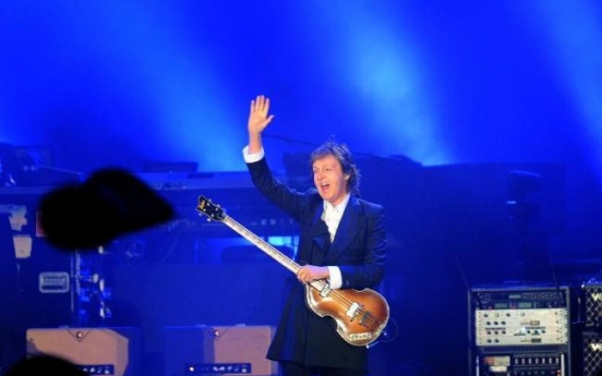 McCartney returns to Tokyo venue for first time since 1966