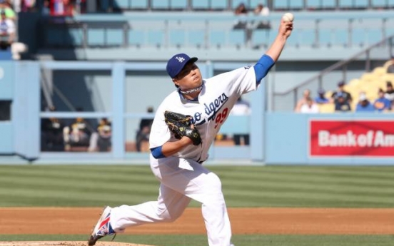 Ryu breezes to third-straight win