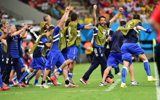 [World Cup] Balotelli goal gives Italy 2-1 win over England