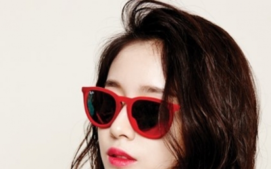 T-Ara’s Ji-yeon in summer eye wear editorial