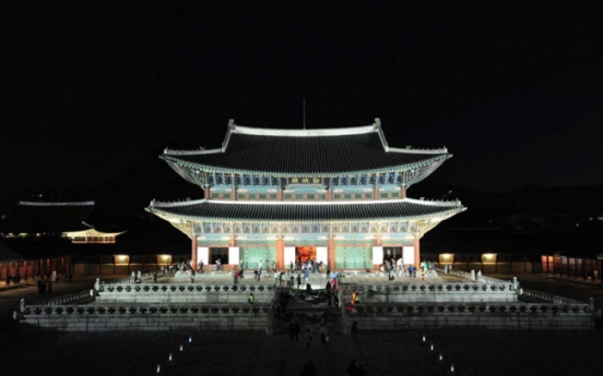 Summer nights at Gyeongbokgung