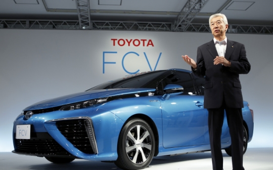 Toyota to launch first hydrogen fuel cell vehicle for $69,000