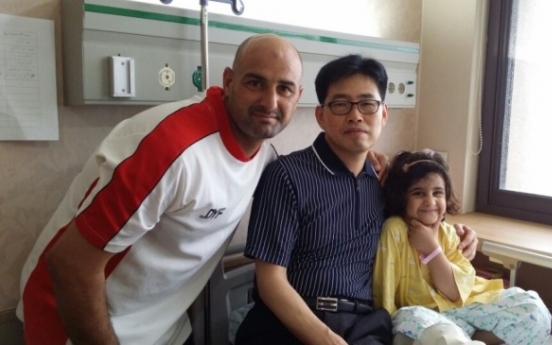 Hanwha supports Iraqi girl’s medical expenses